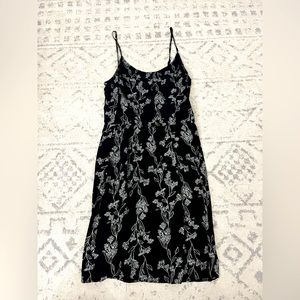 Old Navy sundress, size small, black dress with white floral pattern